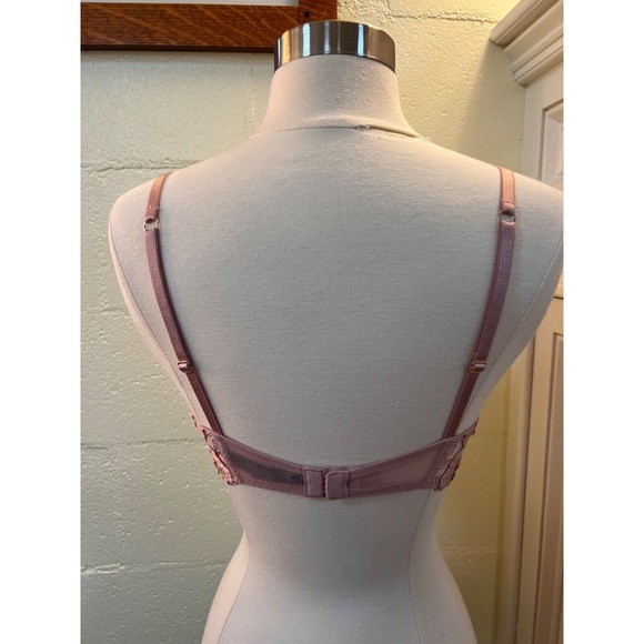 Victoria's Secret Pink Lace Bra 34C - Picture 3 of 8